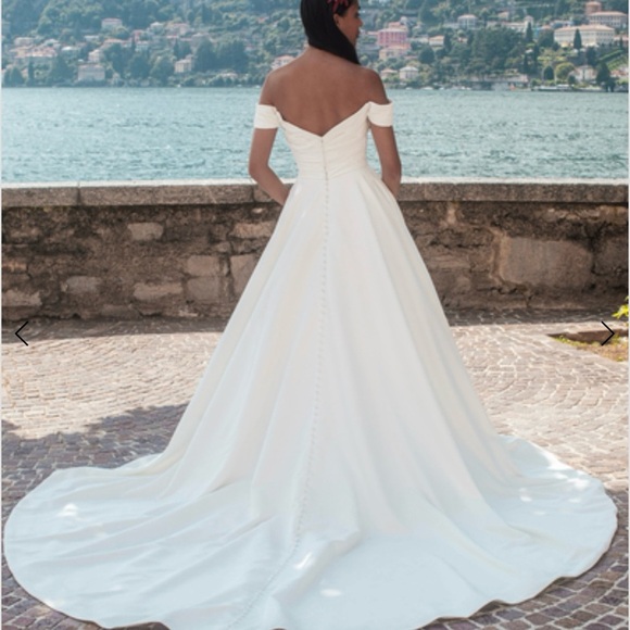 Elegant Black Off-Shoulder Dress Honor MJ1003 - Picture 6 of 8